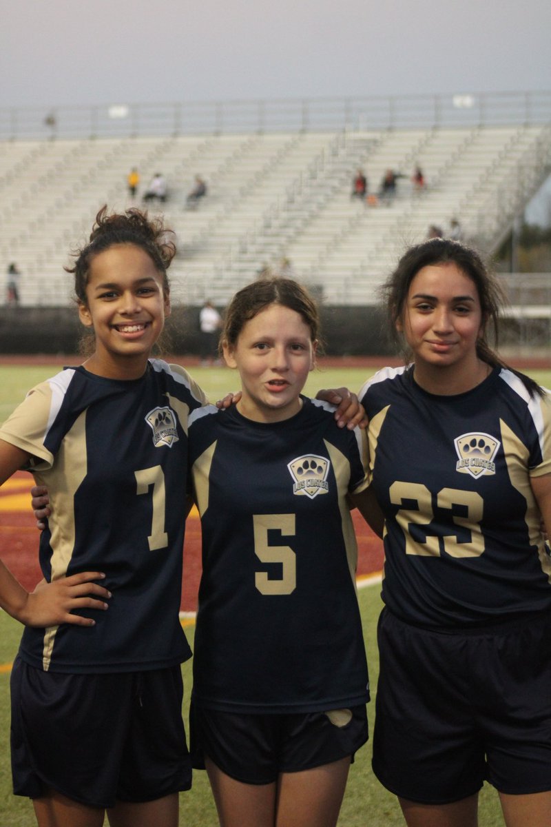 RLarraga's tweet photo. Way to go, Lady Cougars!! 🐾⚽️. Great win vs Liberty Memorial tonight  👏🏻👏🏻. ❤️my #5 .. #undefeated @CuatesAthletics https://t.co/iFDwpHPAN7