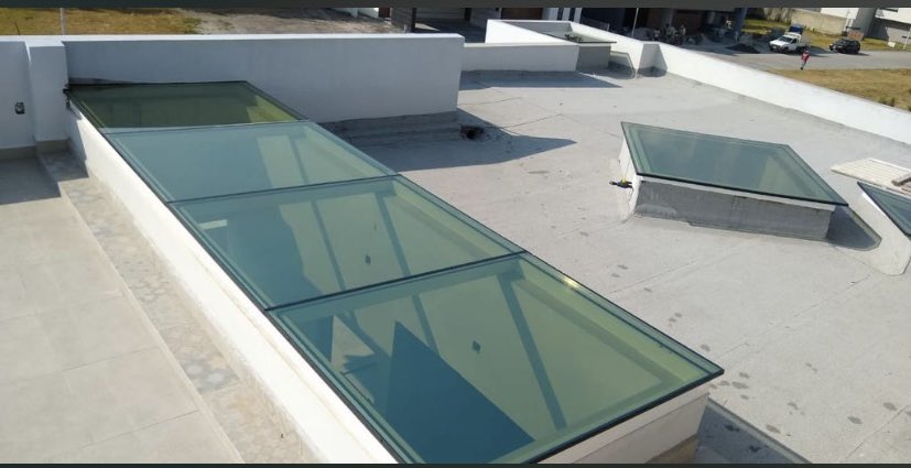 CrisvisaC's tweet photo. Suministro de domos con función de control solar.
#crisvisa #sollite #evo #arquitectura #saintgobain https://t.co/laAPEMvCTT