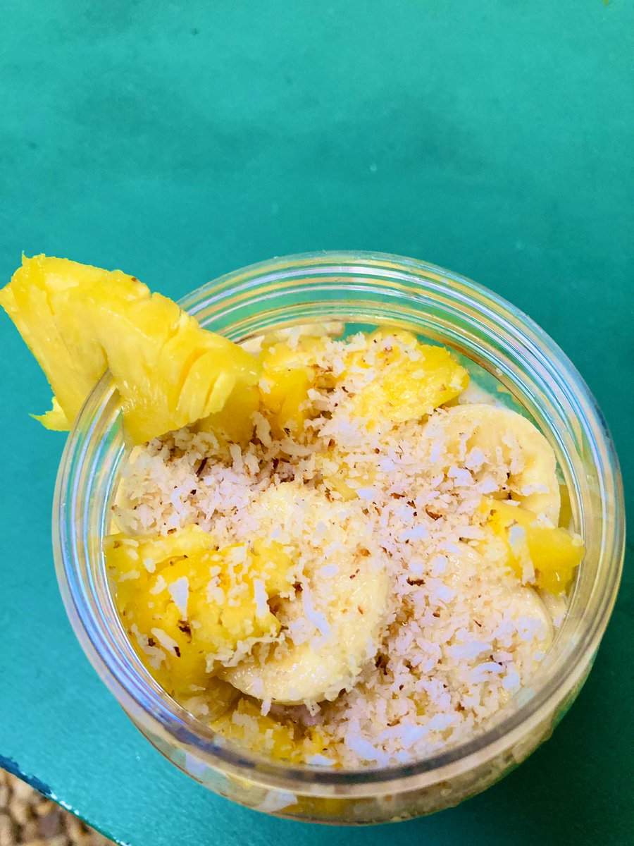 TomesReader's tweet image. Presenting the Pina Colada Overnight Oatjar. 
Last Oatjar for the week.
By far my most favorite oatjar. This came out so delicious. 
 
#Oatnotes #Oatgloats