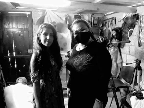 En imágenes proceso de filmación del corto de ficción “El viaje".
Con la dirección de la joven realizadora y jefa de la sección de audiovisuales de la #ahscav Arlety White el proyecto ha sido motivo para reunir amigos de la casa, de las Artes Escénicas en #CiegodeAvila y de #TVA