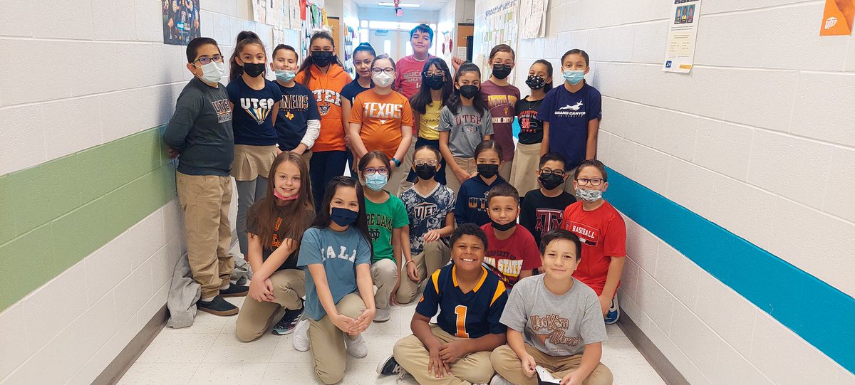 vserra05_LVES's tweet image. College Thursday #AvidElementary #TeamSISD @LVerde_ES @AVID4College