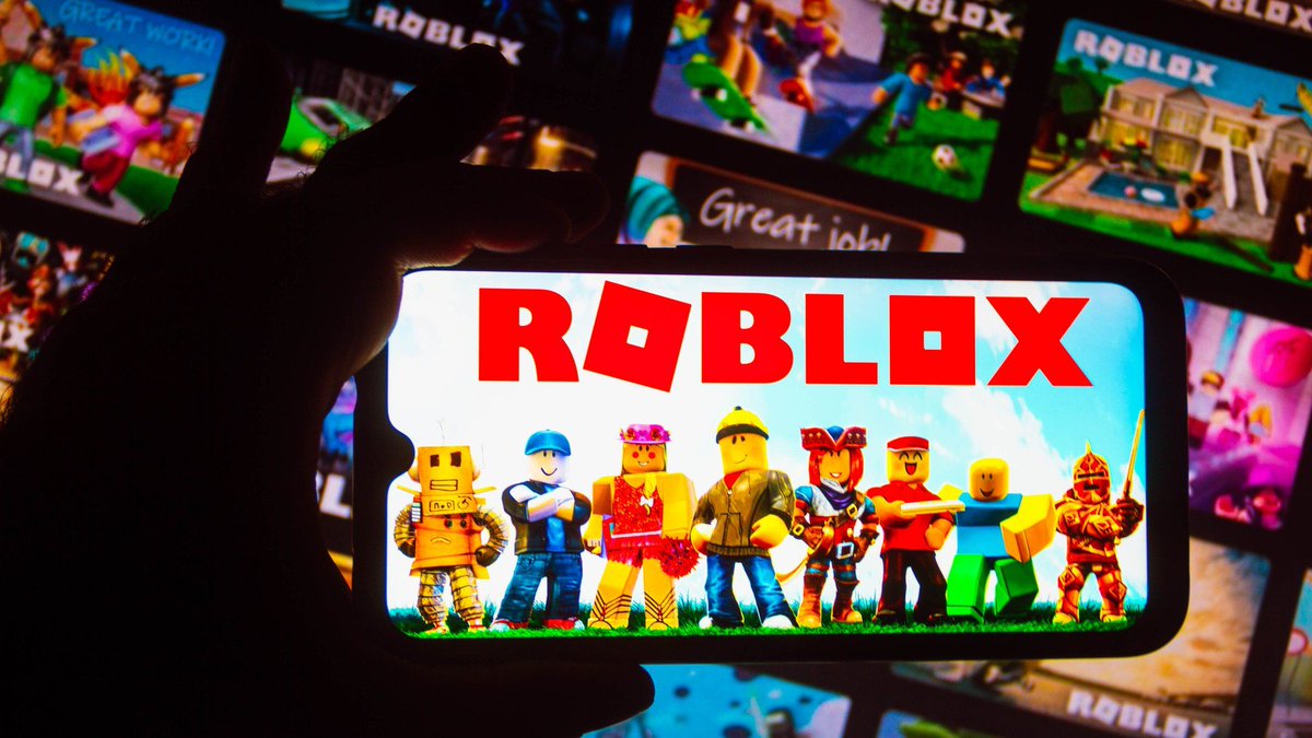 An important message to parents and teachers:
Please be aware of the content in Roblox games for children.

Read more here: buff.ly/3Lzakeq
