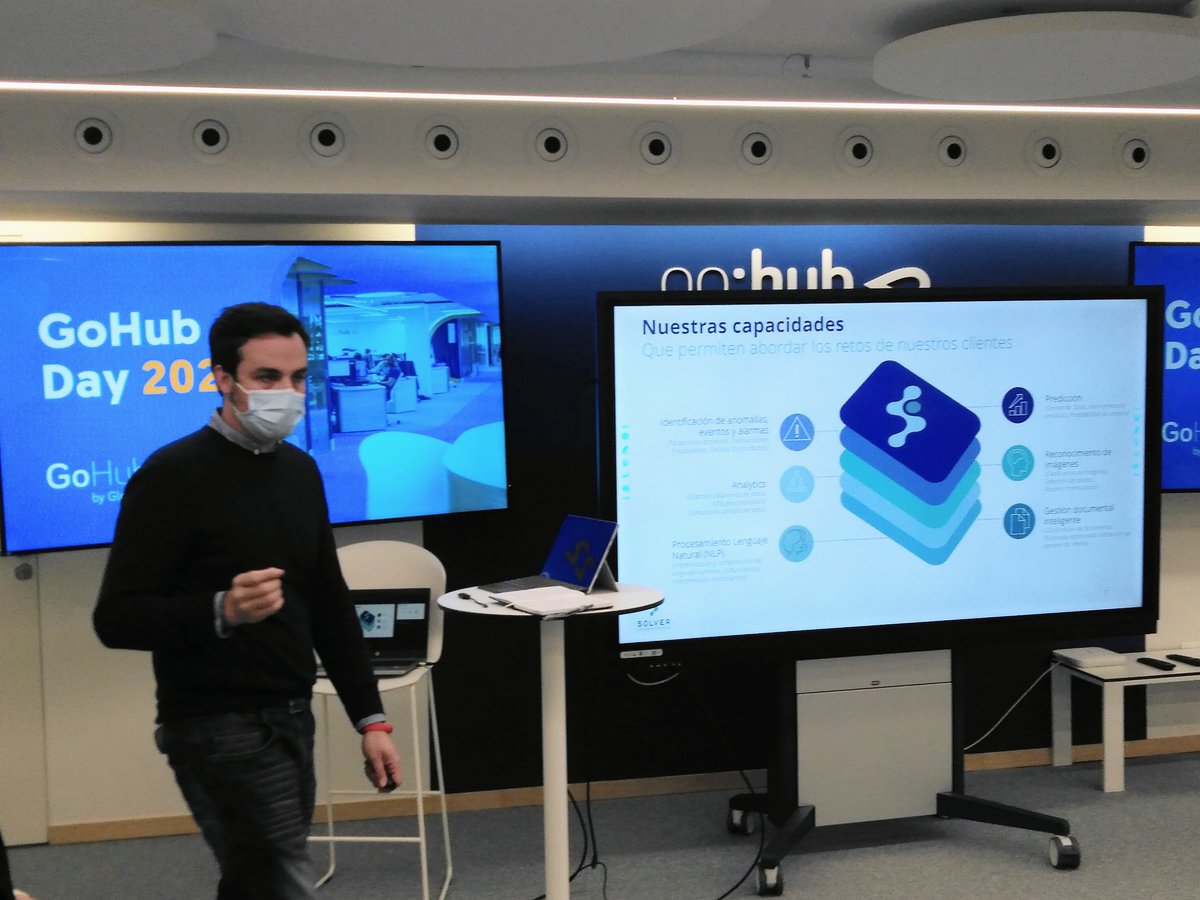 GoHubVentures's tweet photo. 👌 Segundo round #GoHubDay
@lastbasic @iasolver y #Linkener ponen sobre la mesa cómo ofrecer el mejor producto tecnológico #GoHubPeople https://t.co/2V41Mcti8y