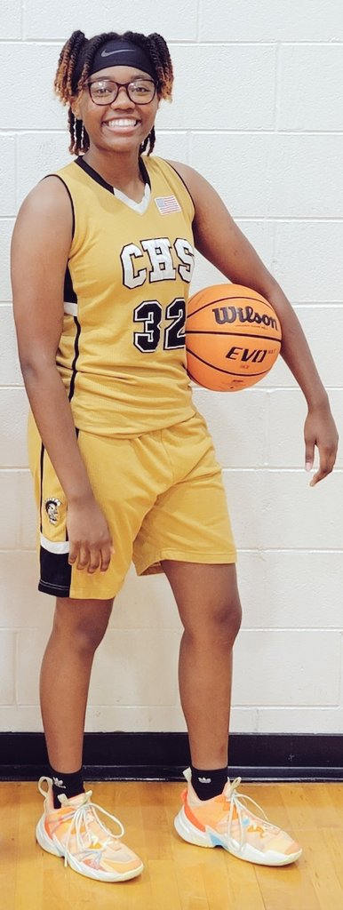 HoopsTrojan's tweet photo. @HoopsTrojan would like to send a huge Happy 18th Birthday shoutout to @ballherjazz. This young lady is amazing and her future is super βοΈπ.
@EvansTekla
@trojansCCS
#devOURtime https://t.co/UgJK7DmhCi
