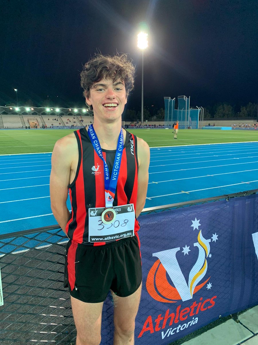 And Josh Augustinus, bronze medal 1500m U17 Victorian Championships!!👏👏