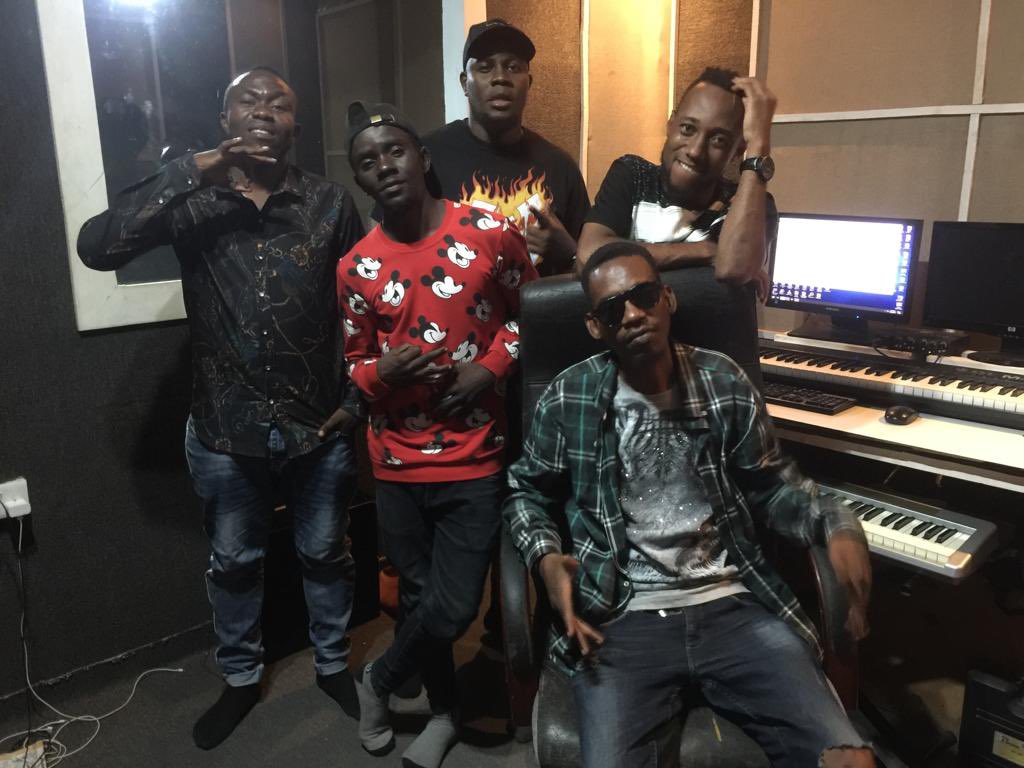 Wakazi's tweet photo. Studio life… @ MV09 Records with @Cjamoker #JrJunior #SniperFlowz @TNendeze & Ommy Daddy.
#MovesContinue #Workethic https://t.co/B6fpO3vwgr