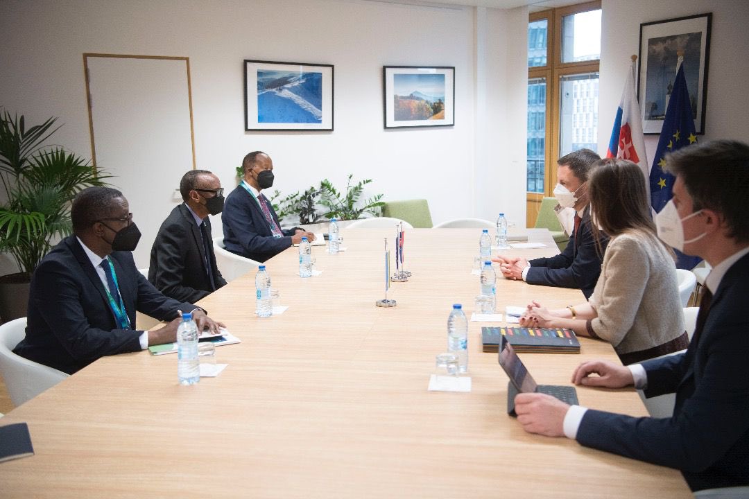 UrugwiroVillage's tweet photo. President Kagame meets with the Prime Minister of Slovakia Eduard Heger @eduardheger on the sidelines of #EUAUSummit. https://t.co/QMBwVOieHq