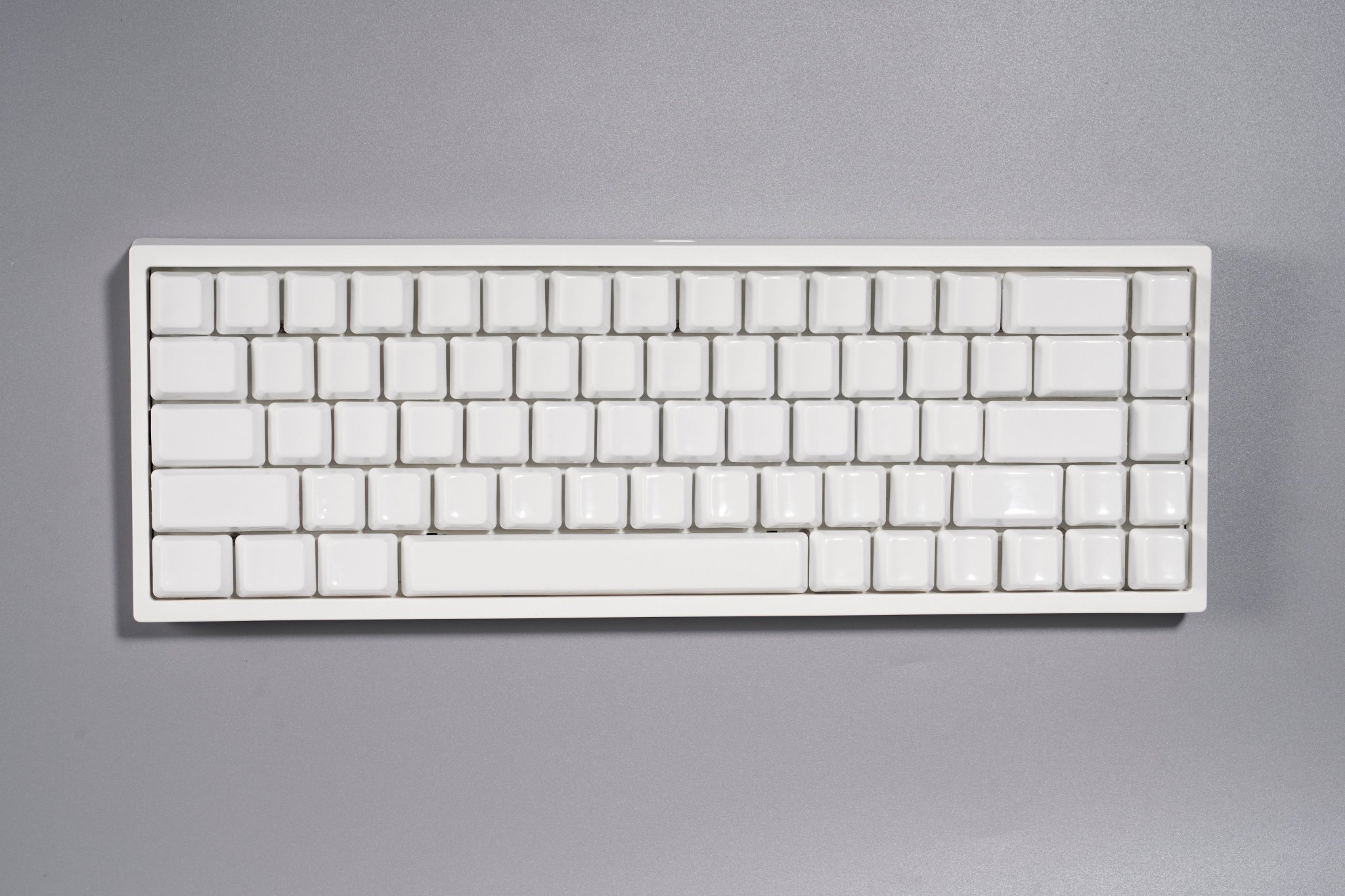 ルカリ 【新品未開封】 Cerakey キーキャップ ホワイト 118個入り
