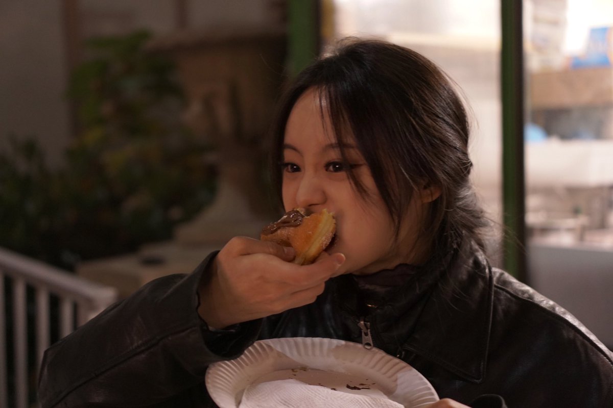 천재인 너 오늘 안에 영상 편집 안 끝내면 진짜 호오온낸다. 라고 잔소리 한 마디씩 부탁드립니다.