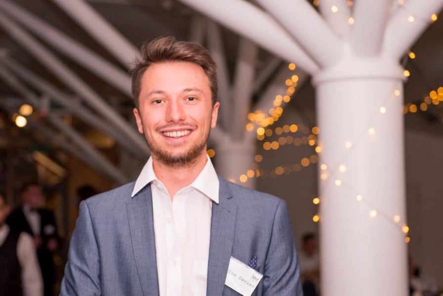 ExeterMed's tweet photo. Witness the evolution of one of our medical scientists! @Merlin_Davies first dipped into our labs at 17, then studied #MedicalSciences with us and now he's lead author of a major #COVID19 research paper with @miRNAgirl that got media attention worldwide.

https://t.co/DodY0BE8bt https://t.co/Er2wQDwhDD