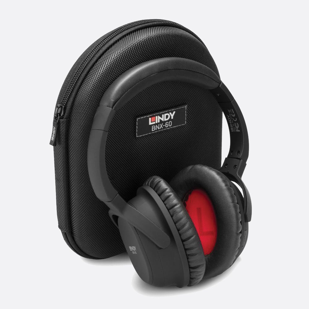markandmepod's tweet photo. Thank you to @RicherSounds I have these amazing LINDY BNX-80 Active noise cancelling headphones to giveaway. 

Just follow @RicherSounds &amp; @markandmeuk and retweet to enter this #competition. 

Winner announced this weekend 

#win #headphones #prize #comp https://t.co/d2d8QSLh82
