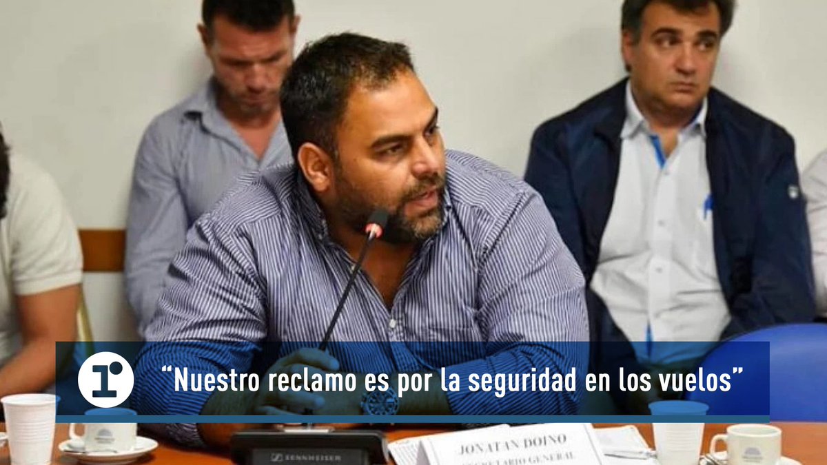 🗣🎙 #Vilouta910 | Jonatan Doino, secretario general de <a href="/ATEPSA_Nacional/">ATEPSA</a>, le explicó a <a href="/pviloutaoficial/">Paulo Vilouta</a> los motivos de la medida de fuerza que causó la reprogramación de más de 100 vuelos y aseguró que el reclamo "no es salarial". lared.am/c997530