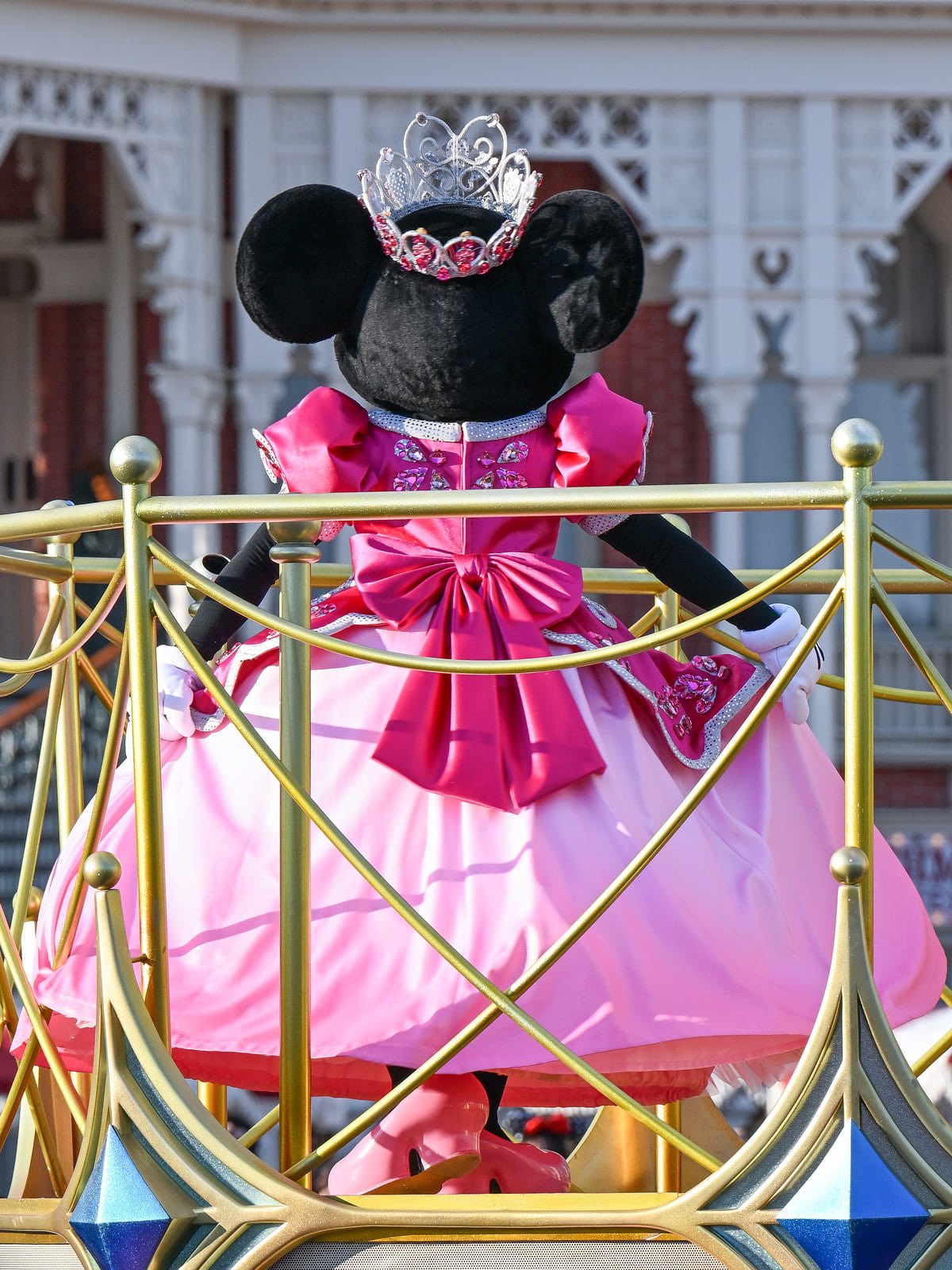 【限定品】ディズニープリンセスデイズ ミニーちゃんドレス人形 限定品】ディズニープリンセスデイズ ミニーちゃんドレス人形