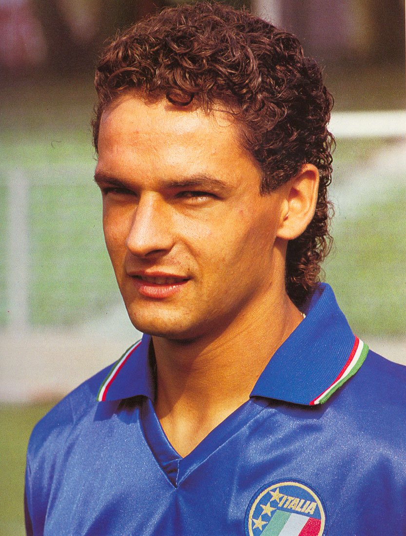 voltasport's tweet photo. 🎂 Buon compleanno #RBaggio ‼️ https://t.co/Mbbu9udueP