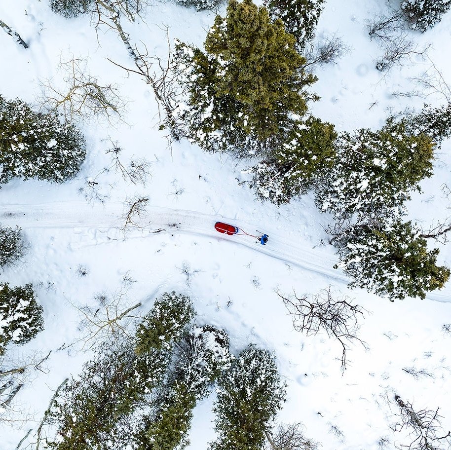 One week on from the Montane Yukon Arctic Ultra, we take a look at how the action unfolded on one of the world's coldest ultras. 
Read our full review: montane.com/blogs/blog/mon…

#MontaneYukonArcticUltra #MontaneEvents