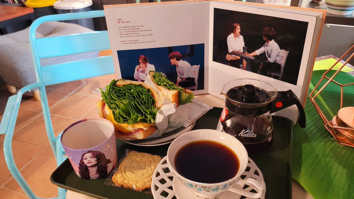 yawooring's tweet photo. 22.02.22 나의 빛 차차의 생일을 축하합니다❤❤❤

매다리로 차젼한테 입덕한 뮤덕으로써 매다리 컨셉 카페란걸 알구 기대했는데 너무 예뻐서 눈물났어요😭💦🌽 (개인적으로 만든 매다리 포토북 너무 유용하게 씀💕)

#congraCHAlations
#차지연_당신을_기대해요 https://t.co/YbqDc98K1U