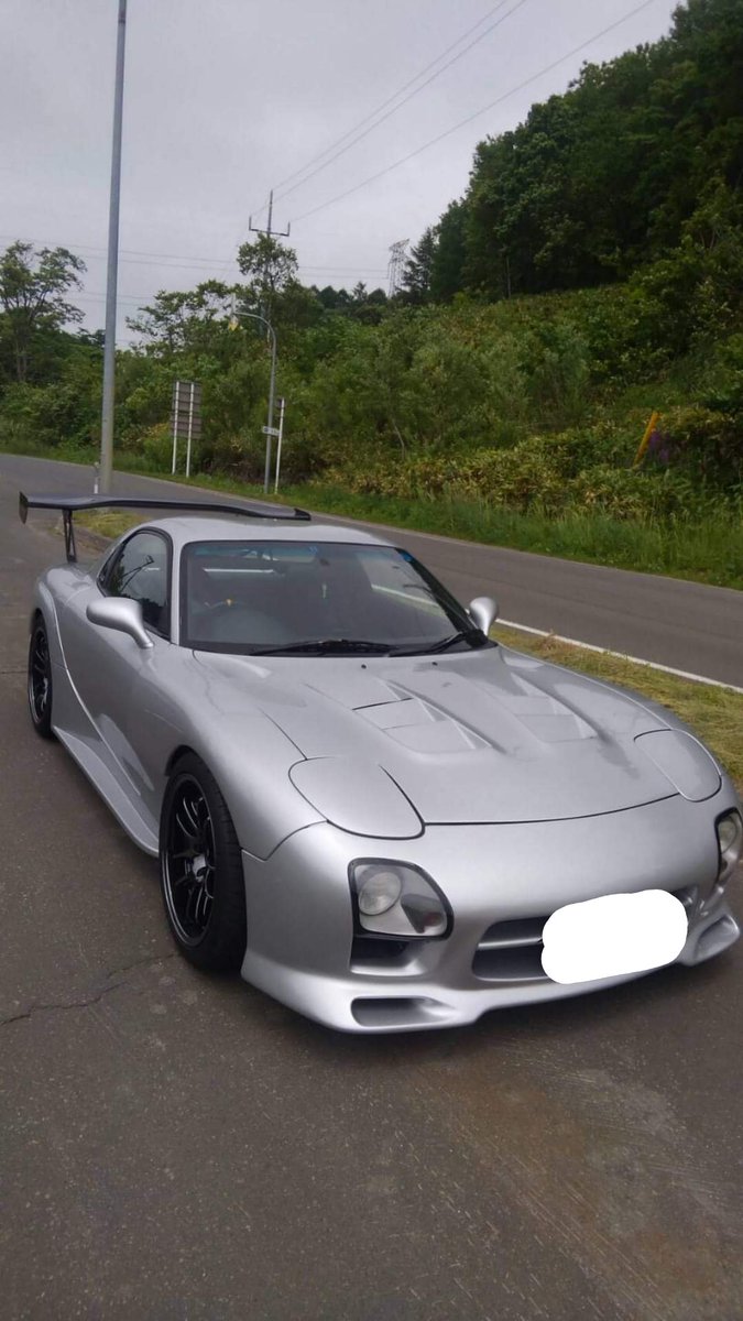 Ha11s_Yuuki's tweet photo. さっき土坂の動画を見ていたらマッケぽんさんが使っていたFDが私の親が乗っているFDに似ていた…
これは偶然なんだろうかw
 #頭文字D
 #InitialD
 #頭文字DAC
 #InitialDAC https://t.co/7uE0nyUVgl