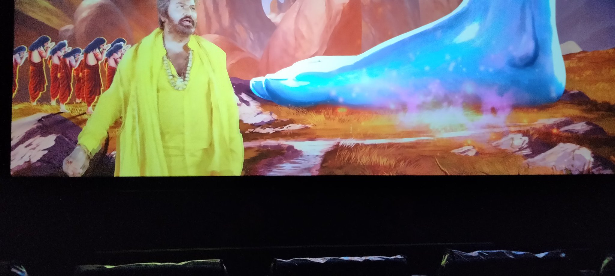 FL3IcRiacAAx8Bw?format=jpg&name=large