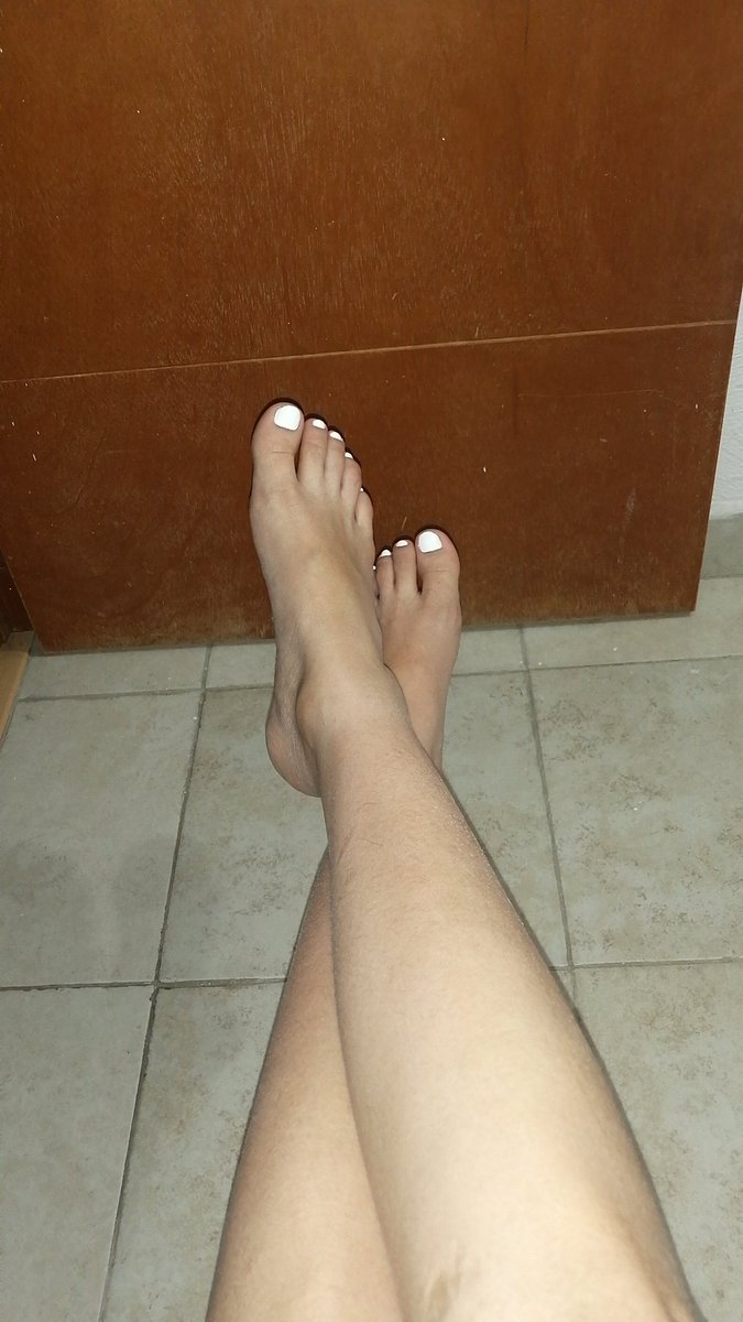 Seexyyfeet's tweet photo. @Feetfinder #feetfinder #DM 🤑🤑 https://t.co/HjTBYZbOnA