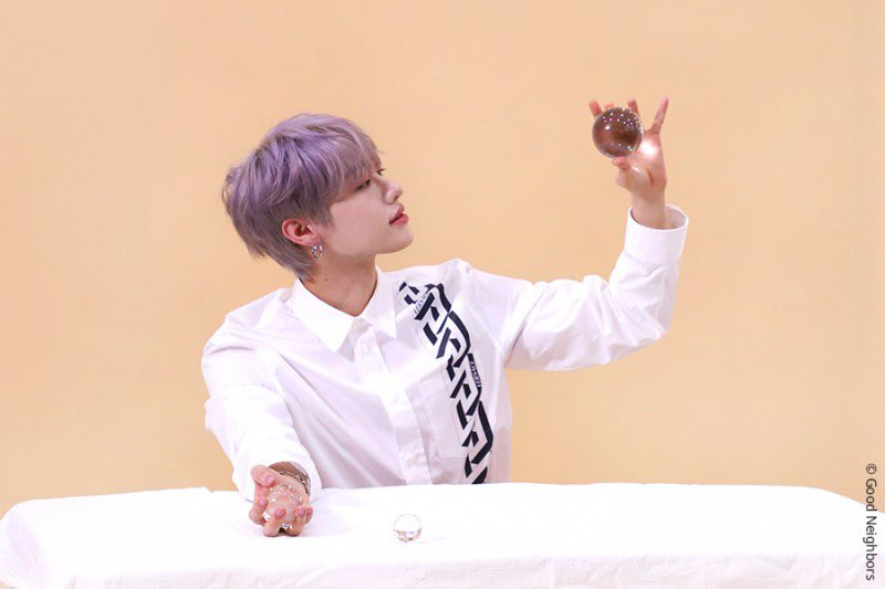 SYTLOOKS's tweet photo. #손영택 #태그 #TAG #골든차일드 https://t.co/Ifj7TCaQzW