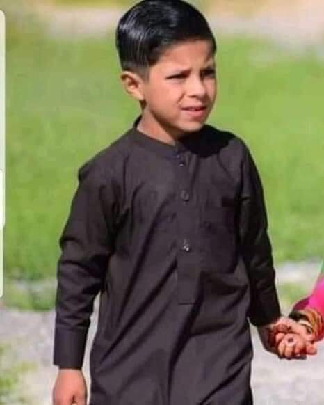 Uncivilized313's tweet photo. انا لله و انا اليه راجعون 😢

There are a lot of children in Afghanistan, but little childhood
#Haider #Afghanistan https://t.co/hH1IjfURLM