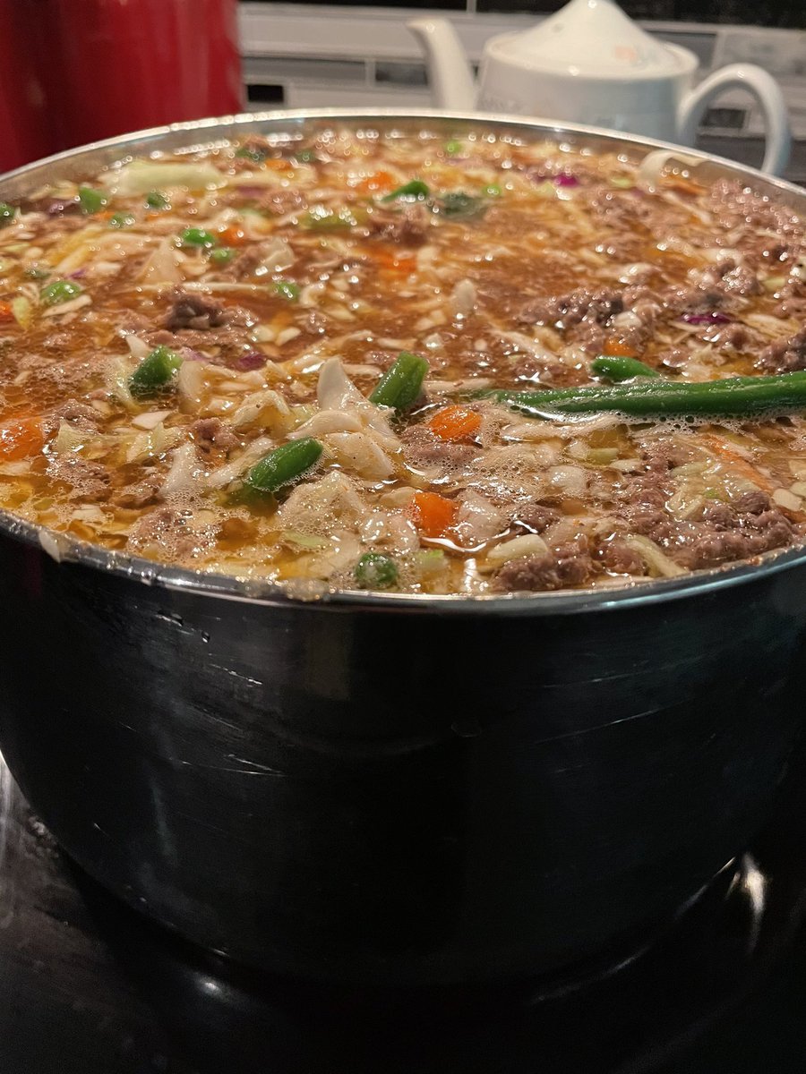 Red Socks Go With Absolutely Anything tweet media