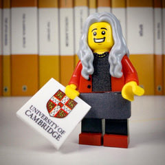 wmarybeard's tweet photo. Let’s celebrate international Lego Classicists Day #ILCD2022 I love my figure! https://t.co/D0FY3kHkwT