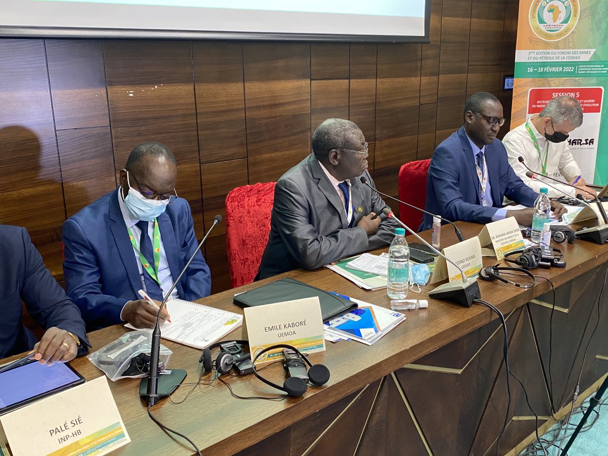 mineacepartner tweet media