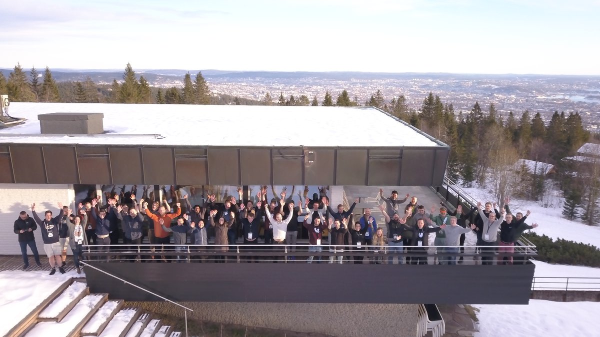 We are gathering 💥- NOT because of gender, religion, politics, nationalities, or sexual orientation.
But for what we love, our passion for sharing knowledge, challenging ourselves, and pushing technology and our skills to the limit 🤓 <a href="/ArcticCloudDev/">Arctic Cloud Developer Challenge</a> #acdc2022 #MicrosoftAzure