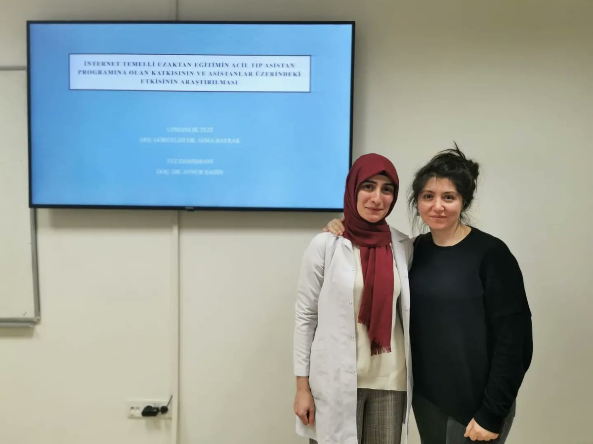 ktuacil's tweet photo. KTÜ Acil Tıp Ailemizin gülen yüzü Dr. Sema Bayrak bugün başarılı bir tez savunması gerçekleştirdi. Kendisini tebrik ediyoruz 💯 https://t.co/nZmeyi2Cvx