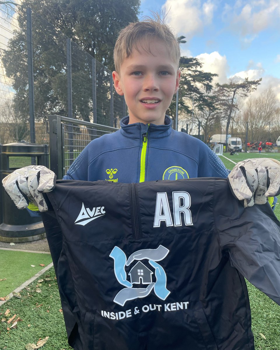 📝 NEW SIGNING 📝

We had one Rutledge &amp; now we have two 🙌🏼 

A warm welcome to new AGK member Albert. 

Good with his feet as well as his hands &amp; a big brother as competition it’s safe to say we are excited to see this one grow 🌲

#SafeHands