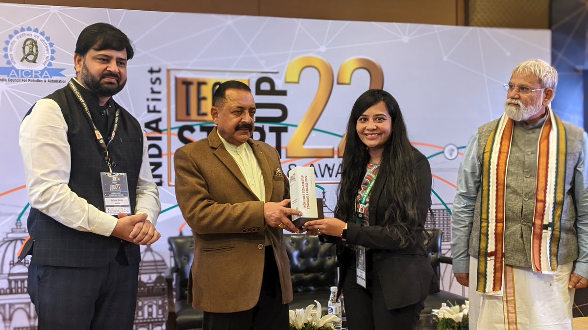PataaApp's tweet photo. Another Day, Another Award.
We are thankful for the overwhelming response we have received.
@kasliwalkratika
#DigitalAddressCode #informationtechnology #event #events #events2022 #startupevent #awards #awards2022 https://t.co/3MukB3NTX3