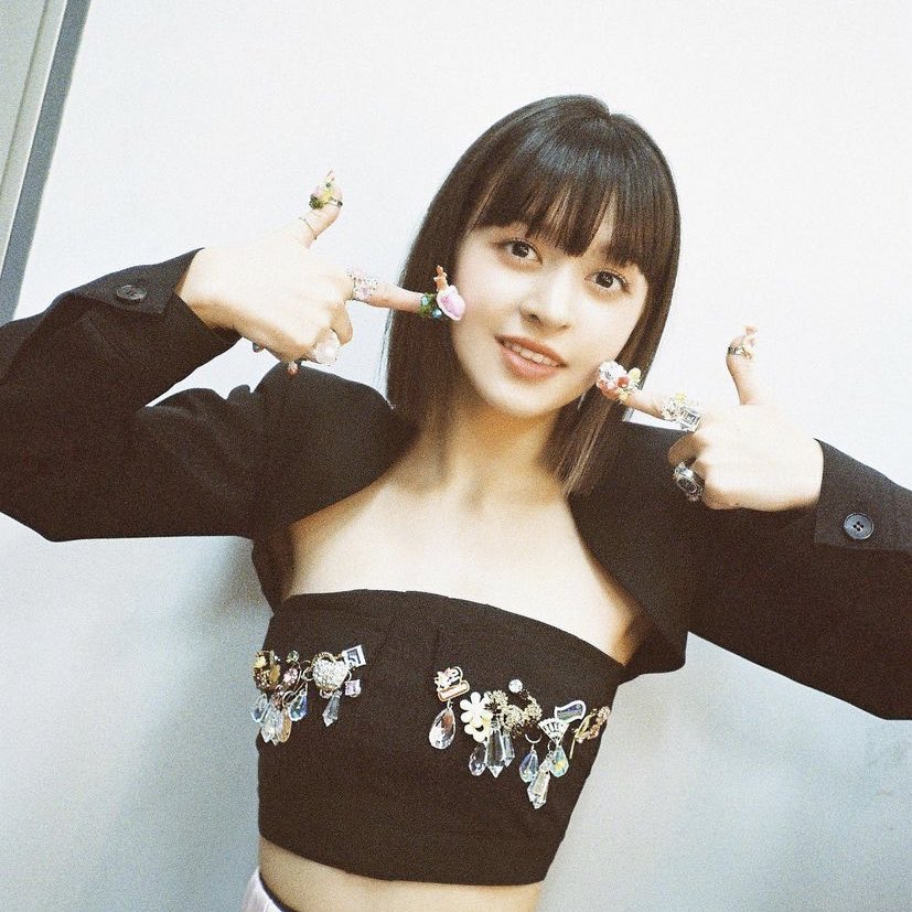 INSTAGRAM] – 2022.02.18 Lily's update of #NMIXX official instagram