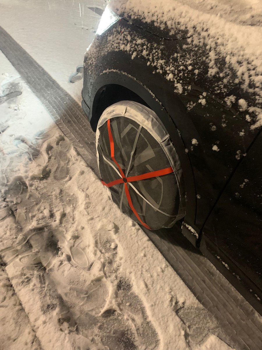 AutoSockUK's tweet photo. Great to see AutoSock helping out this morning in County Durham! 
#AutoSock #snowsock #winterdriving https://t.co/yDKHhr4Sgf