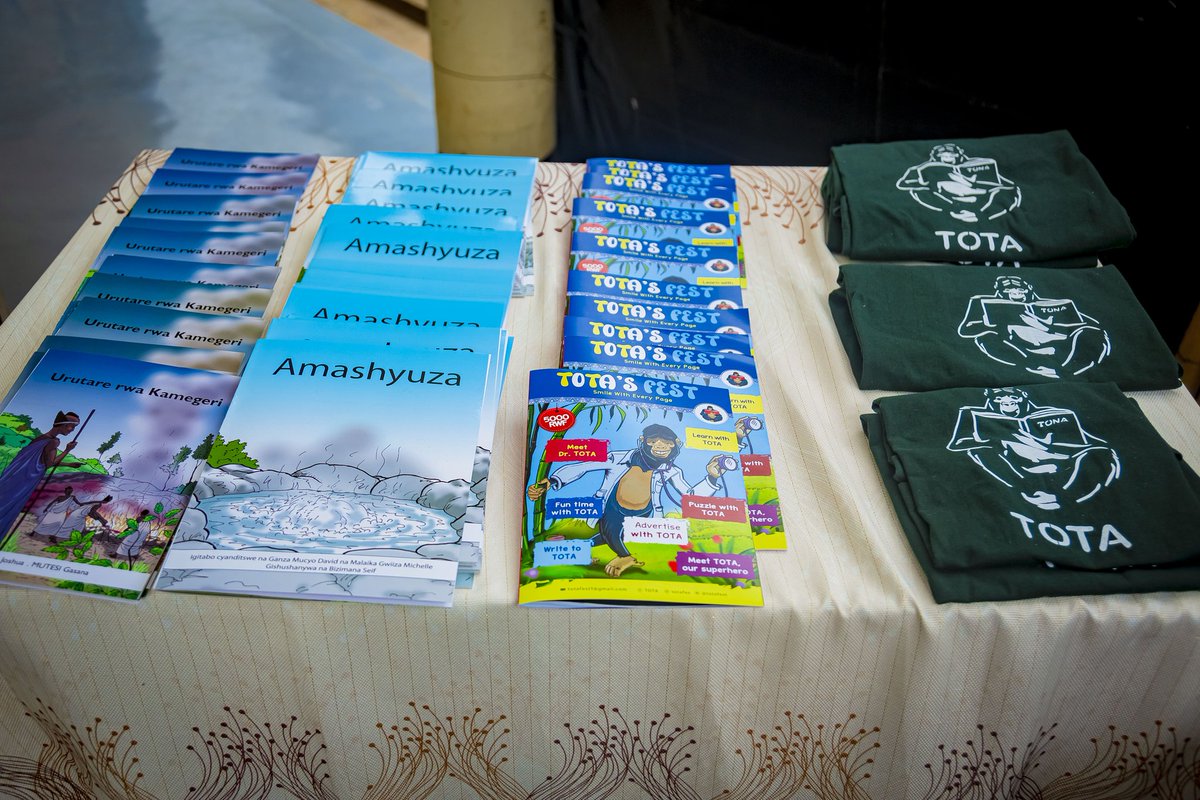 Igitondo cyiza <a href="/TheRWOTDaily/">The #RwOT Daily</a> <a href="/my250tweets/">#RwOT</a> mu masaha make turaba tugiye muri wikendi, waba watekereje kugitabo umwana wawe azasoma iyi wikendi? Ntucikwe, tahana <a href="/TOTAfest/">TOTARWANDA</a> ndetse nibindi bitabo by'ikinyarwanda umwana wawe asome. <a href="/IntekoyUmuco/">Inteko y'Umuco | Rwanda Cultural Heritage Academy</a> <a href="/kumwehub/">Kumwe Hub</a> <a href="/AWERwanda/">Academy for Women Entrepreneurs / Rwanda</a> <a href="/igirerwandaorg/">Igire Rwanda Organization</a>