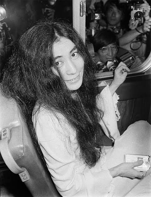 YOKO ONO    Happy Birthday                          