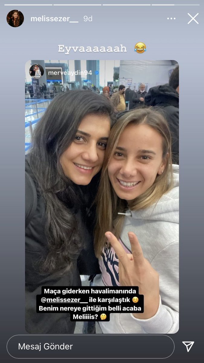 geliyor gelmekte olann #melissezer