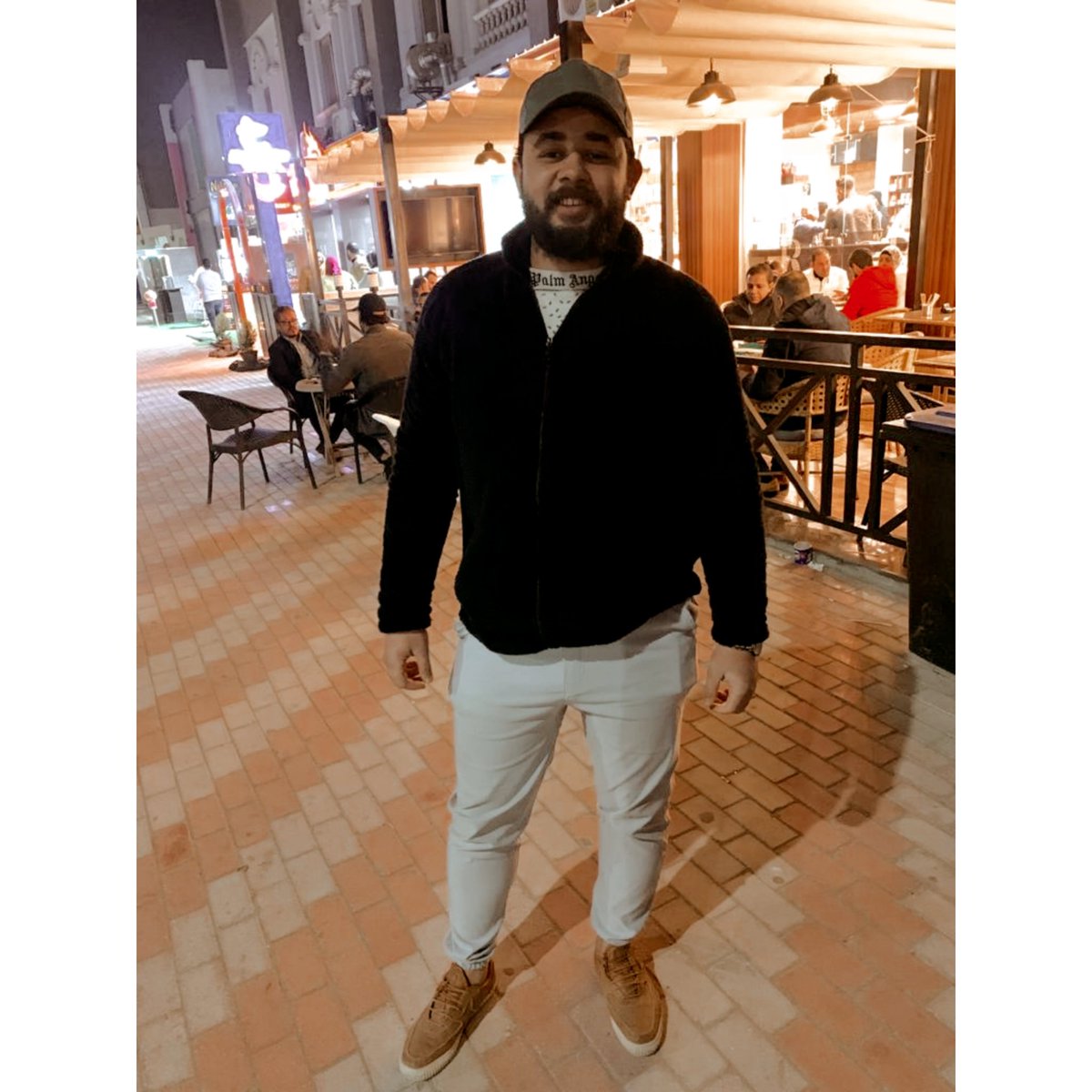 YouseefZizoo's tweet photo. جمعه مباركه ❤️❤️🌸 https://t.co/oFRpIehCEl