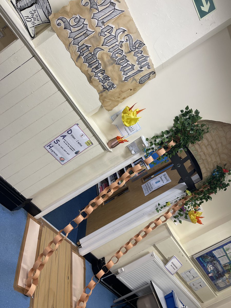 Aquamarine loved our Medieval Madness focus for curriculum week! The children had a great time getting creative and making some digital and fine art. #BeCreative #TheHarmonyPledge