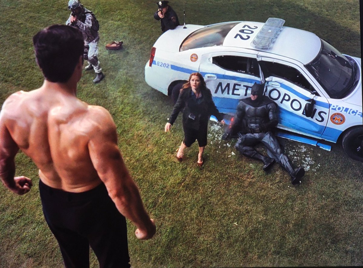 zhurg_'s tweet image. Just look at this lazy Gotham Amotekun🤣🤣🤣🤣🤣