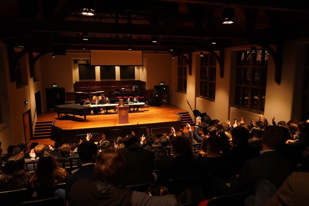 BromsEnrichment's tweet photo. After six heats of academic debate, the Senior #HouseDebating Competition concluded earlier this week. 

The winners were Lupton (Edan B &amp; Seb A) and the runners up were Ottilie Hild (Polly G &amp; Esme E-T). The best speaker in the competition was Polly G. #BromsEnrichment https://t.co/HTOng5aOS1