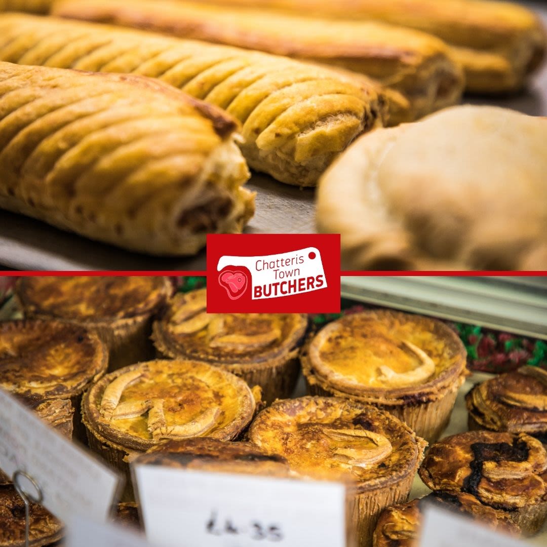 Meat pies or sausage rolls? 🤔 No judgment if you get both! 😉