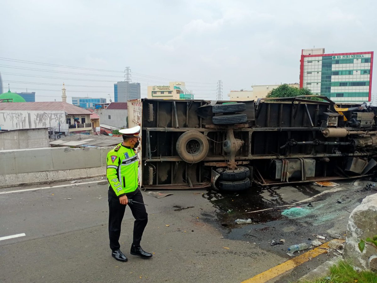TMCPoldaMetro tweet picture