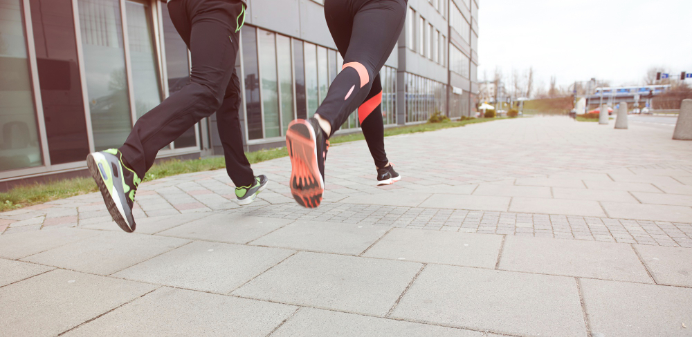 📢Curso online 'Nuevas perspectivas en la readaptación de lesiones en el deporte', a través de <a href="/CenterSeriem/">Seriem Center</a>, con @Coach_David_M y <a href="/QualisMotus/">Qualis Motus Formación</a>.
🗓️ 8 y 10 de marzo 
⌚de 17:00 a 20:00 h
📜con certificado oficial del ICE
¡Infórmate e inscríbete!
👇👇
upsa.es/la-upsa/instit…