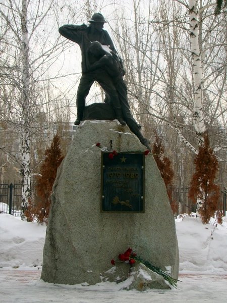 ktihotlt's tweet photo. Работа клуба "Память" #ktiho
Участники клуба подготовили и провели мероприятия #память_воины_афганцы
Экскурсоводы музея "Память" рассказали о героях-выпускниках ПТУ-30,ПТУ-47(КТиХО) https://t.co/CvsrhzBXK9