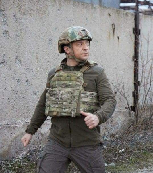 https://pbs.twimg.com/media/FL3oLZHXsAAp1Wm?format=jpg&amp;name=small