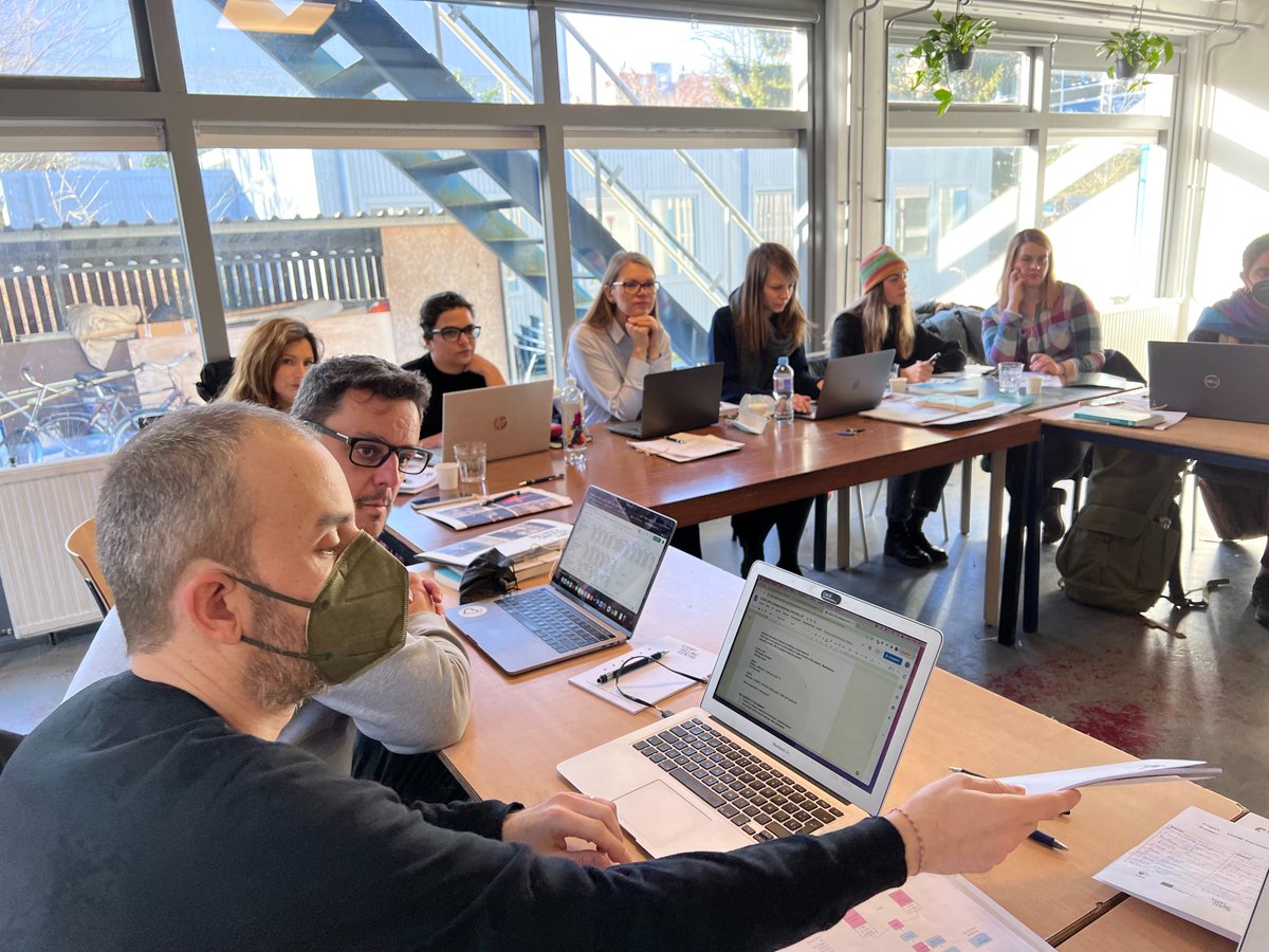 cibervoluntario's tweet photo. 🇪🇺Viajamos a Ámsterdam con el proyecto europeo #DIGIMI 👉#Storytelling digital para la integración de las personas migrantes ℹ️https://t.co/fjgixTNWvp
💻@cibervoluntario desarrollará la #WebApp para visibilizar estas historias
#digitalstorytelling #migrants #refugees #Inclusion https://t.co/WSS93g8yfh