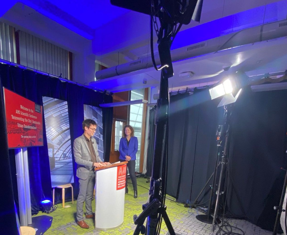 AMS_institute's tweet image. Opening day 3 of #AMSConference by Carolien Gehrels. 💥 &quot;Innovation always needs a specific time and place where you can implement your projects.&quot;