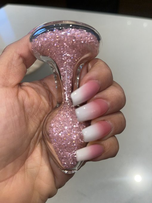 Blanche9891's tweet photo. T’es chaude viens dm on se chauffe 🥰🥵🥵🥵🥵🥵 https://t.co/hS0pxoyt7J