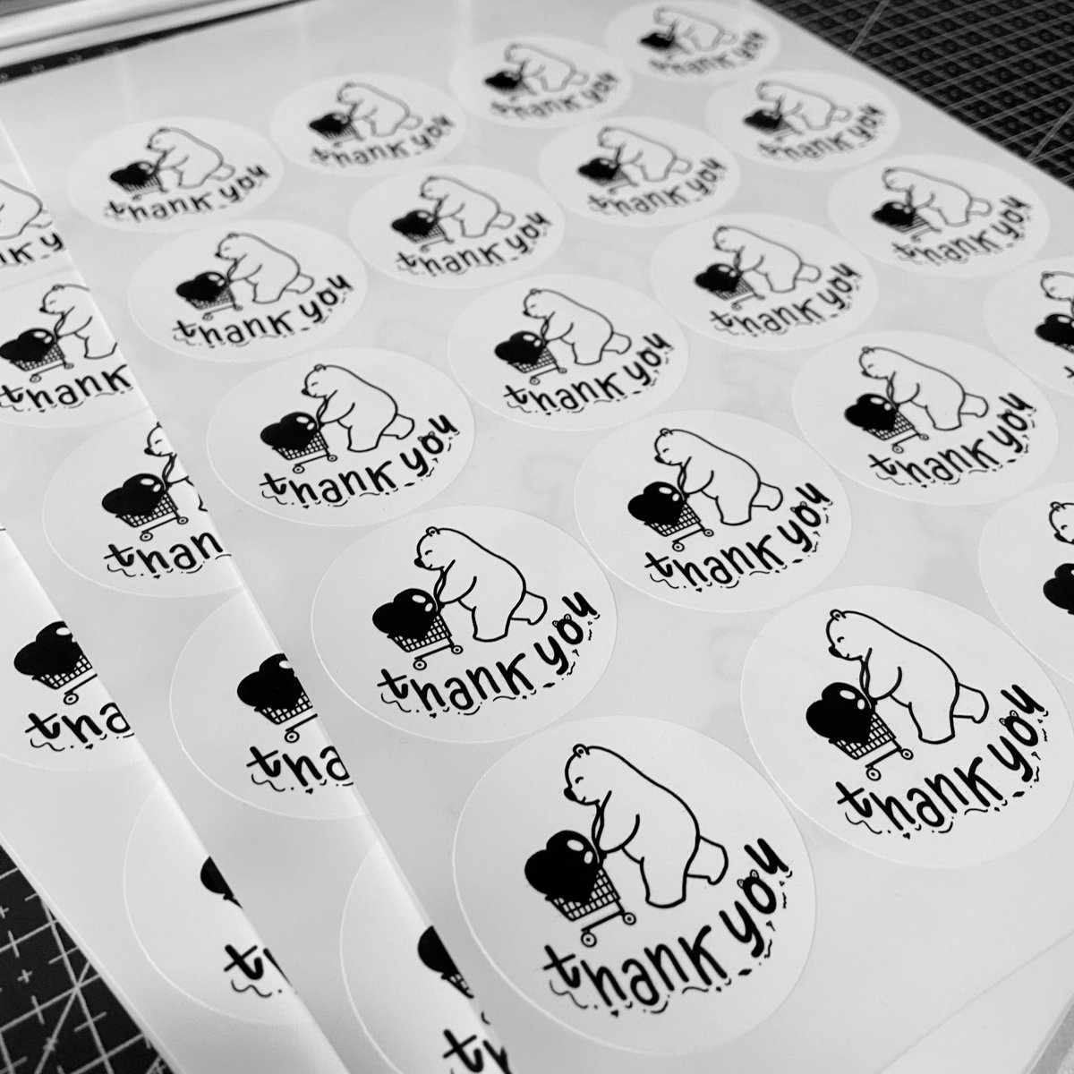 beariacartz's tweet photo. ☁️ user beariacartz customized thank you stickers ready ! yung ipapack nalang ang wala pa 🤸 tysm for the super cutie work, @hjymuse ! 🥺🤍 worth the fee & ang bilis nagawa so much ! >< #hjymusecomms https://t.co/DCebwMcgdV